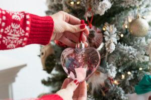 Adorno de Navidad con forma de corazón personalizado con una foto