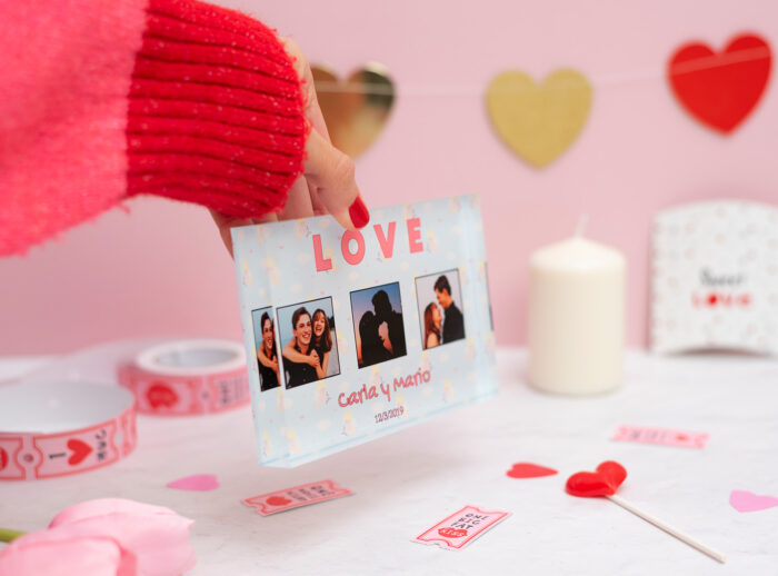 Bloque de metacritalo de 10x15 cm con diseños de enamorados