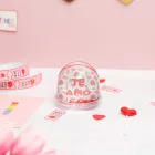 Bola de nieve con corazones