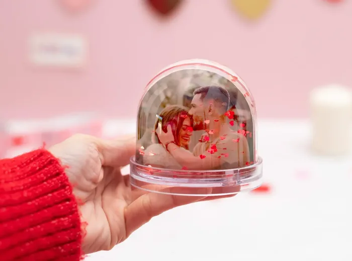 Bola de corazones Bola de nieve con corazones