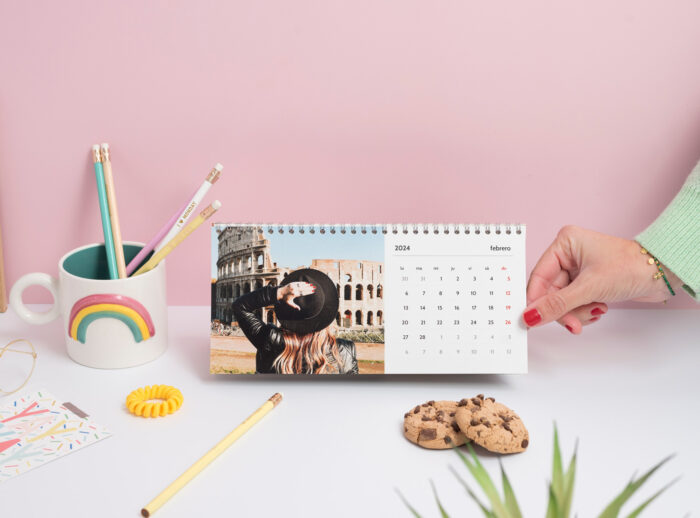 Calendario de mesa Clásico en formato horizontal