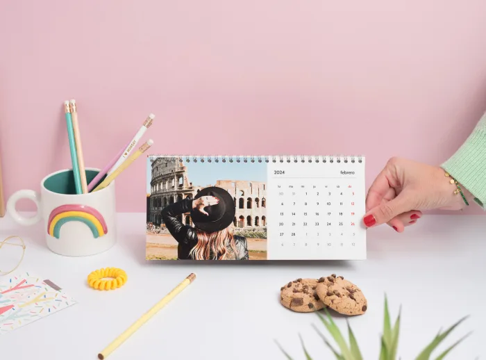 Calendario de mesa Clásico en formato horizontal