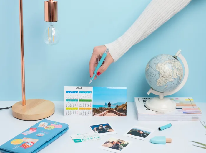 Calendario de mesa sencillo. Pack de 2 unidades iguales