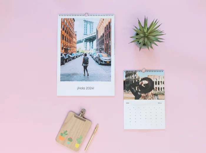 Calendario de pared clásico en tamaño A3 y A4