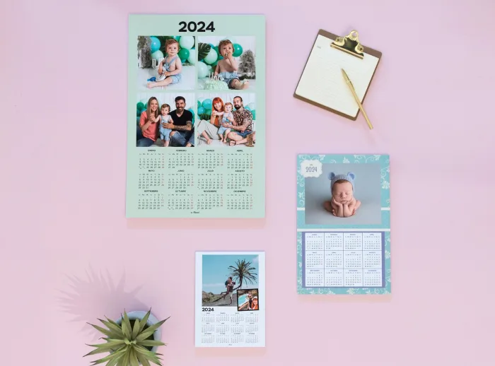 Calendario póster grande (30x45 cm), mediano (20x30 cm.) y pequeños (15x20 cm.)