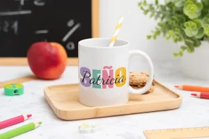 Ta personalizada con la palabra Seño, el nombre de la profesora y de los alumnos