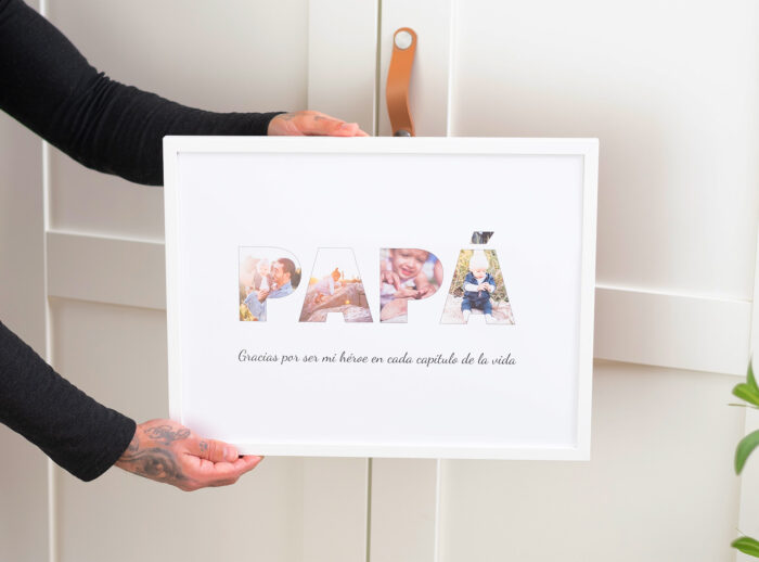 Lámina personalizada con la palabra PAPÁ, cada letra formada por fotos. Con marco de madera blanca.