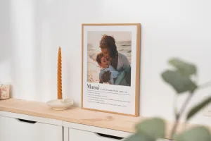 Marco con foto y significado de mamá en color roble