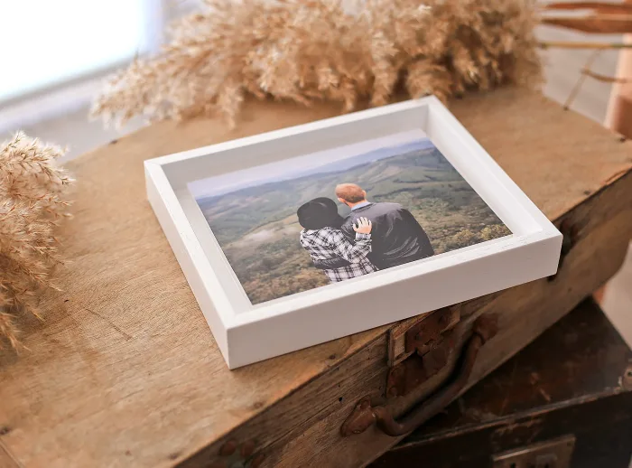 Marco flotante 15x20 cm. blanco