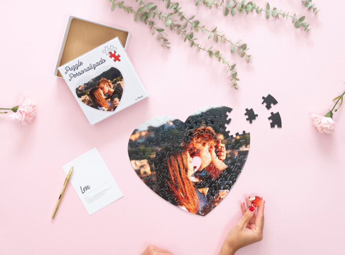 Puzzle con forma de corazón Puzzle con forma de corazón