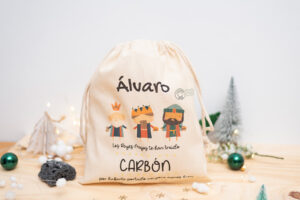 Saco de carbón personalizado. Un regalo de los Reyes Magos para niños travieros
