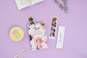 Tira de fotomatón Tira de fotomatón con tus fotos. Se puede utilizar como punto de lectura